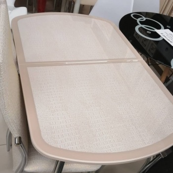 Обеденные столы