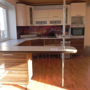 Кухня хай-тек №19